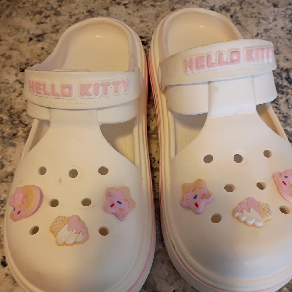 Hello Kitty Kids Shoes - White and Pink